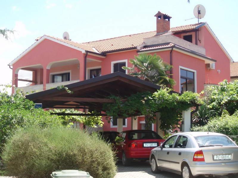 Villa Diana Apartments بوريتش المظهر الخارجي الصورة