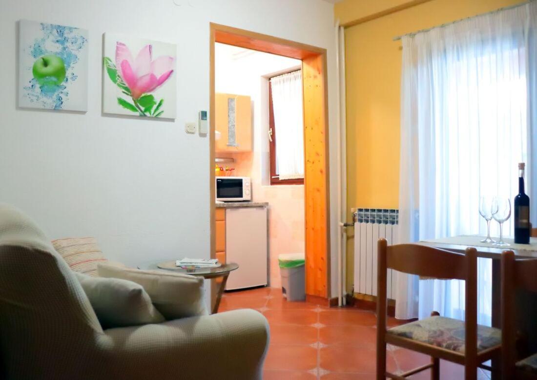 Villa Diana Apartments بوريتش المظهر الخارجي الصورة