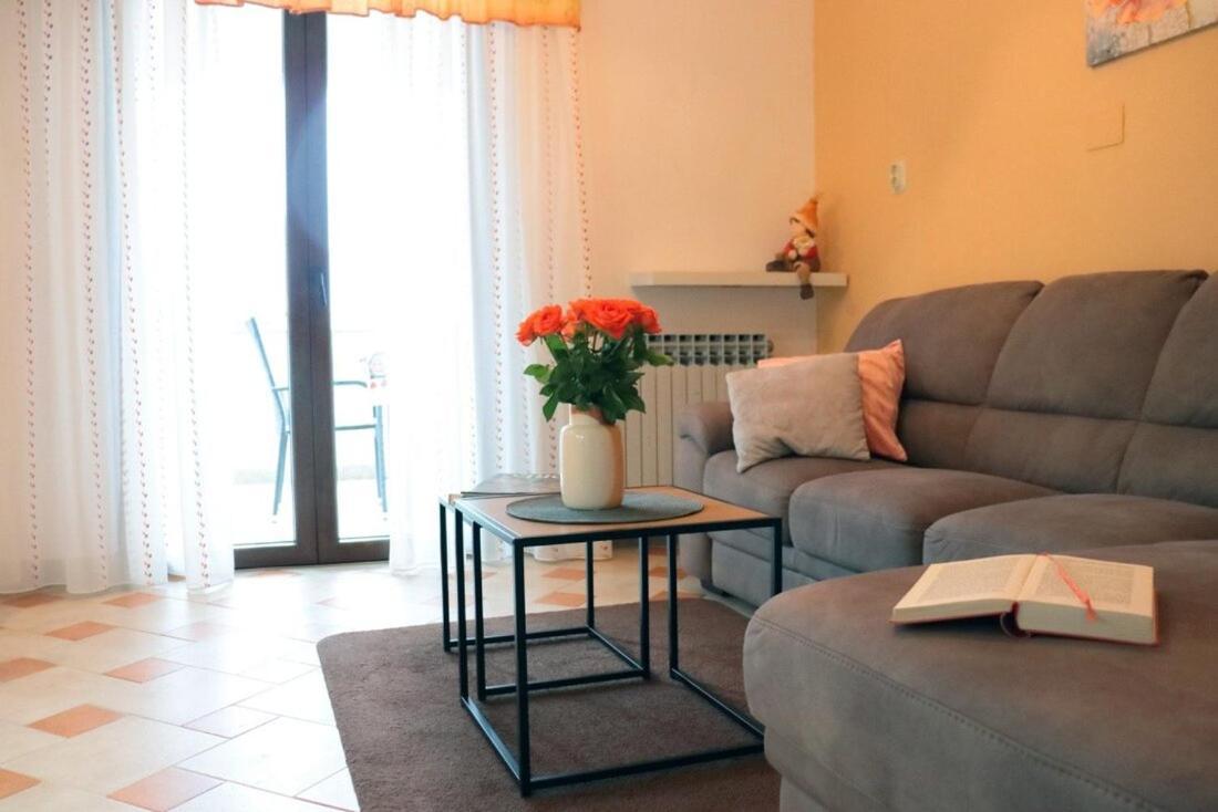 Villa Diana Apartments بوريتش المظهر الخارجي الصورة