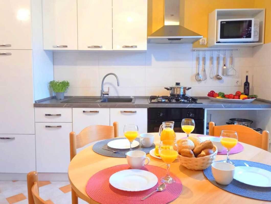 Villa Diana Apartments بوريتش المظهر الخارجي الصورة